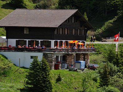 Terrasse des Berggasthaus Palfries